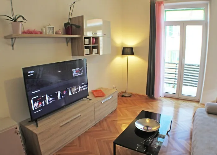 Orchidea In The Centre Split